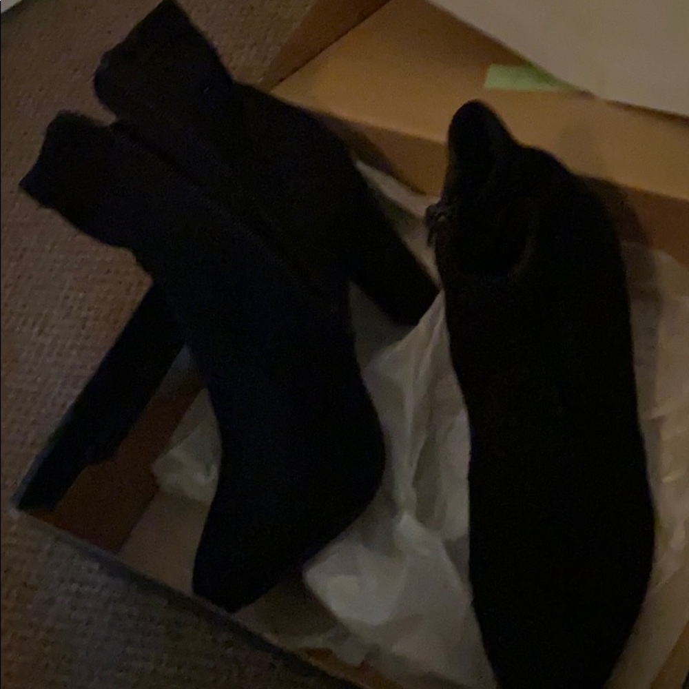 Booties - Picture 3 of 4